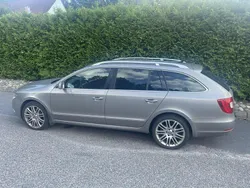 Brun Begagnad 2012 Skoda Superb Elegance Kombi | 85 000 kr (Lite dyr)