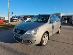 Silver Begagnad 2008 VW Polo Comfortline Halvkombi | 44 198 kr (Marknadspris)