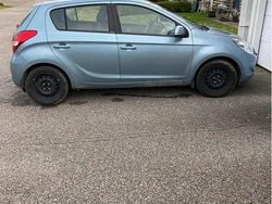 Blå Begagnad 2012 Hyundai i20 Premium Halvkombi | 40 000 kr (Bra pris)