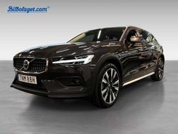 Begagnad 2024 Volvo V60 CC Kombi | 471 000 kr (Dyr)