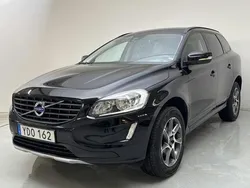 Svart Begagnad 2017 Volvo XC60 Kinetic SUV | 179 900 kr (Superpris)