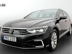 Begagnad 2023 VW Passat Executive | 379 900 kr