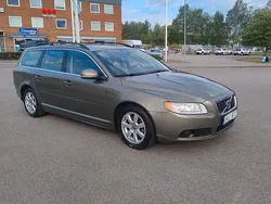 Grön Begagnad 2011 Volvo V70 Momentum Kombi | 67 900 kr (Bra pris)