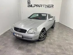 Silver Begagnad 1997 Mercedes SLK200 Cab | 64 900 kr