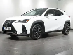 Vit Begagnad 2022 Lexus UX Sport Line SUV | 299 900 kr