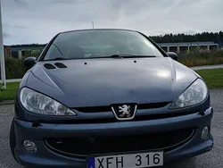 Grå Begagnad 2006 Peugeot 206 Halvkombi | 8 500 kr (Superpris)