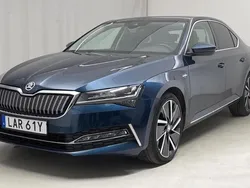 Blå Begagnad 2020 Skoda Superb LAURIN & KLEMENT Halvkombi | 248 000 kr (Marknadspris)
