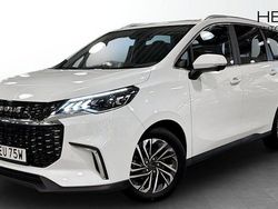 Vit (white) Begagnad 2022 Maxus EG50 Minibuss | 299 900 kr