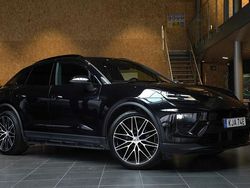 Svart Begagnad 2024 Porsche Macan SUV | 919 000 kr