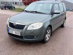 Grön Begagnad 2007 Skoda Roomster Minibuss | 17 500 kr (Marknadspris)
