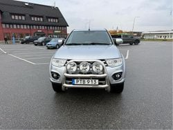 Silver Begagnad 2015 Mitsubishi L200 Pickup | 195 000 kr (Marknadspris)