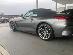 Grå Begagnad 2023 BMW Z4 M Sport Cab | 693 000 kr (Dyr)