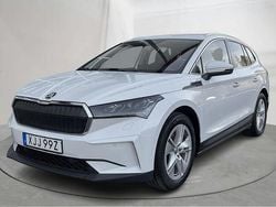Vit Begagnad 2022 Skoda Enyaq iV Family SUV | 345 000 kr (Marknadspris)