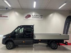 Svart Begagnad 2020 Mercedes Sprinter Van | 472 500 kr (Dyr)