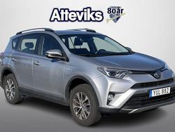 Silver Begagnad 2017 Toyota RAV4 Hybrid SUV | 189 000 kr (Bra pris)