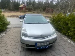Silver Begagnad 2006 Toyota Prius Halvkombi | 45 000 kr (Bra pris)