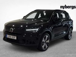 Svart Begagnad 2023 Volvo XC40 Core SUV | 329 000 kr