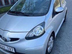 Silver Begagnad 2008 Toyota Aygo Halvkombi | 24 999 kr (Bra pris)
