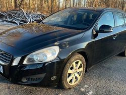 Begagnad 2013 Volvo V60 Kombi | 67 000 kr (Superpris)