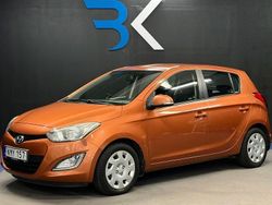Orange Begagnad 2014 Hyundai i20 Premium Halvkombi | 64 900 kr (Marknadspris)