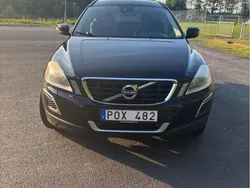 Svart Begagnad 2012 Volvo XC60 Momentum SUV | 95 000 kr (Bra pris)