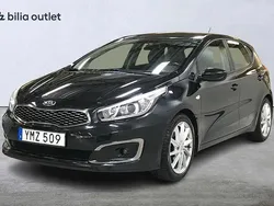 Svart Begagnad 2017 Kia Ceed Halvkombi | 94 900 kr (Marknadspris)