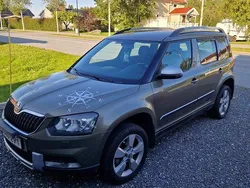 Grön Begagnad 2014 Skoda Yeti SUV | 50 000 kr