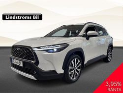 Vit Begagnad 2024 Toyota Corolla Cross Executive SUV | 419 000 kr (Lite dyr)