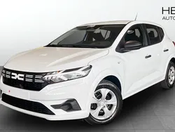 Ny 2025 Dacia Sandero Essentiel Halvkombi | 194 400 kr (Marknadspris)