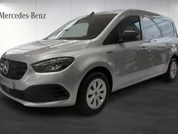 Silver Begagnad 2023 Mercedes eCitan Van | 387 000 kr