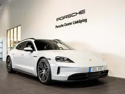 Grå Begagnad 2024 Porsche Taycan Sport Turismo Sedan | 1 225 000 kr