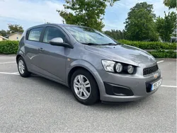 Grå Begagnad 2012 Chevrolet Aveo Halvkombi | 47 900 kr (Marknadspris)