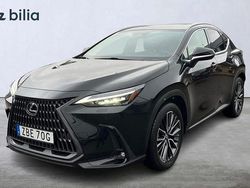 Svart Begagnad 2022 Lexus NX450h+ Luxury Line SUV | 559 900 kr (Marknadspris)