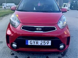 Röd Begagnad 2016 Kia Picanto Halvkombi | 55 000 kr (Bra pris)