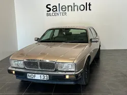 Ljusgrå Begagnad 1988 Jaguar XJ Sovereign Sedan | 79 900 kr