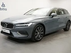 Grå Begagnad 2022 Volvo V60 Kombi | 419 900 kr (Lite dyr)