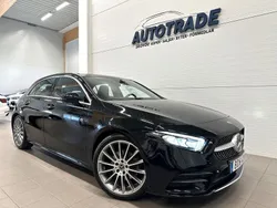 Svart Begagnad 2021 Mercedes A180 AMG Halvkombi | 279 900 kr (Marknadspris)