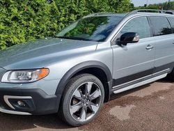 Silver Begagnad 2014 Volvo XC70 Summum SUV | 199 500 kr (Marknadspris)