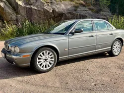 Grå Begagnad 2003 Jaguar XJ Sedan | 189 000 kr