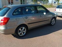 Brun Begagnad 2008 Skoda Fabia Halvkombi | 20 000 kr (Bra pris)