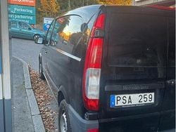 Svart Begagnad 2012 Mercedes Vito Minibuss | 82 000 kr (Lite dyr)
