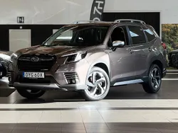 Brun Begagnad 2023 Subaru Forester SUV | 379 900 kr (Marknadspris)