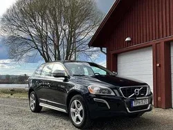 Svart Begagnad 2012 Volvo XC60 R-Design SUV | 80 000 kr (Superpris)
