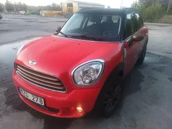 Röd Begagnad 2013 Mini Cooper D Countryman SUV | 75 000 kr (Marknadspris)