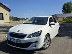 Vit Begagnad 2015 Peugeot 308 Halvkombi | 95 000 kr (Bra pris)