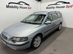 Ljusblå Begagnad 2000 Volvo V70 Kombi | 34 900 kr