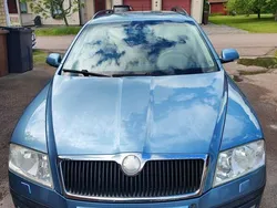 Grå Begagnad 2008 Skoda Octavia Kombi | 85 000 kr