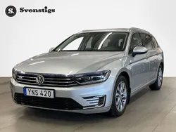 Silver Begagnad 2017 VW Passat GTE Kombi | 219 000 kr (Marknadspris)