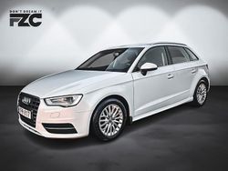 Vit Begagnad 2016 Audi A3 Sportback Attraction Halvkombi | 159 500 kr (Lite dyr)
