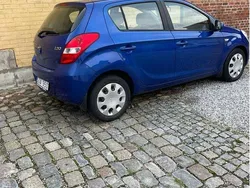 Blå Begagnad 2009 Hyundai i20 Select Halvkombi | 28 000 kr (Bra pris)